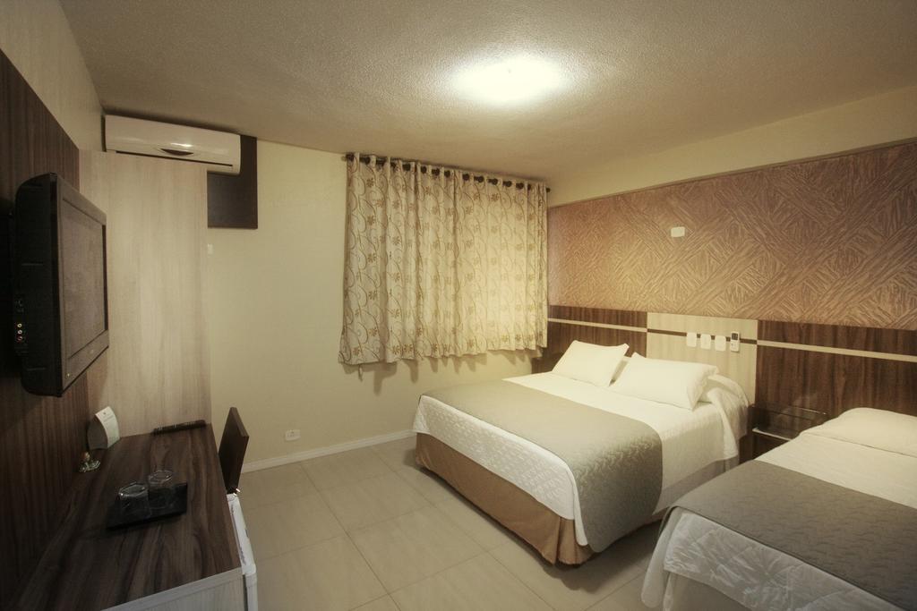 Hotel Real Foz do Iguaçu Quarto foto